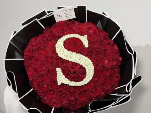 100 red rose